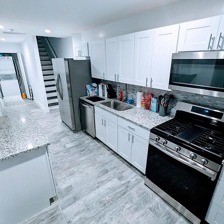 Luxurious 3 Bedroom Apt With A Beautiful Balcony Washington Cameră foto